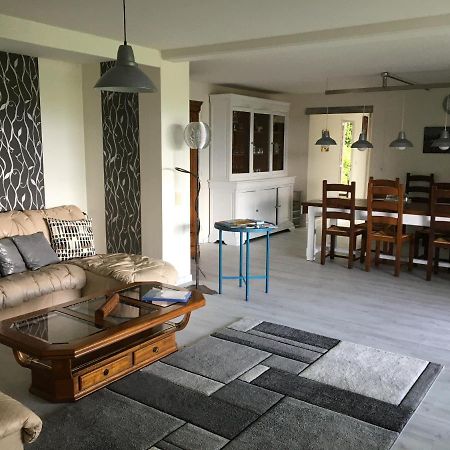 Les Gites De La Maison Bleue D'Estialescq Esterno foto