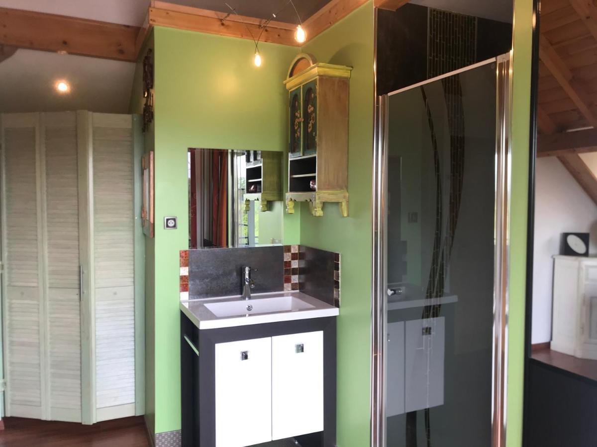 Les Gites De La Maison Bleue D'Estialescq Esterno foto